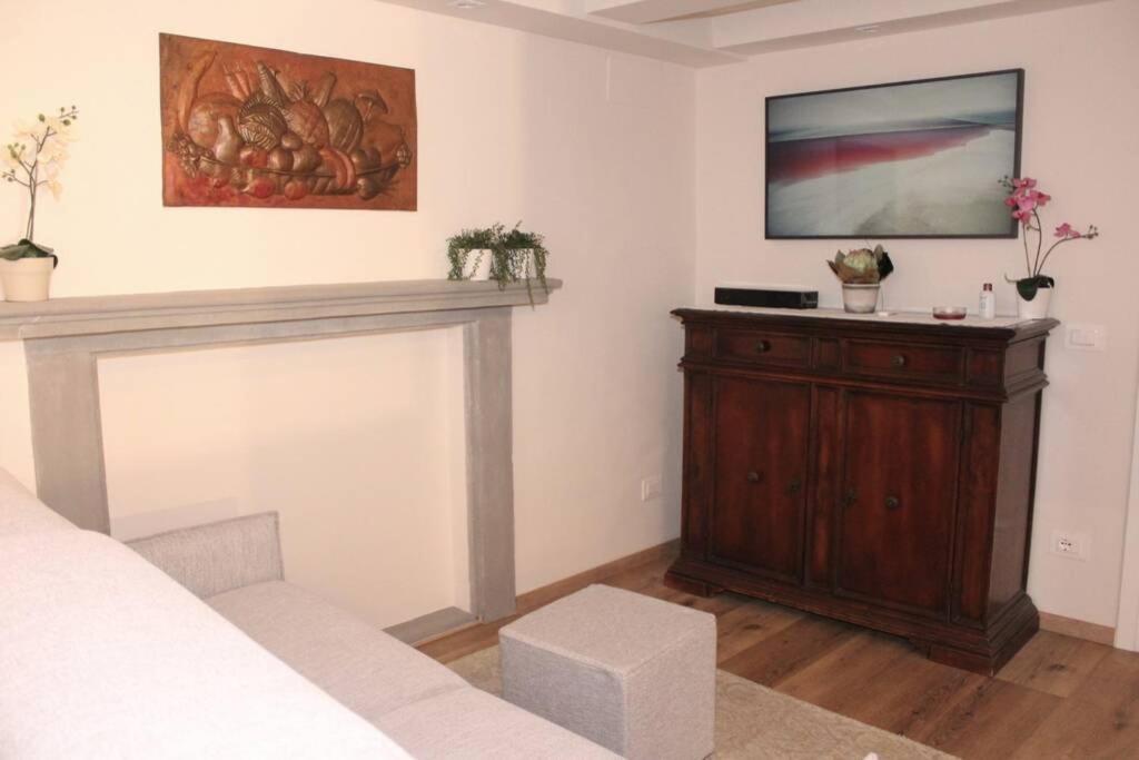 Art Apartment Santa Croce Suite 佛罗伦萨 外观 照片