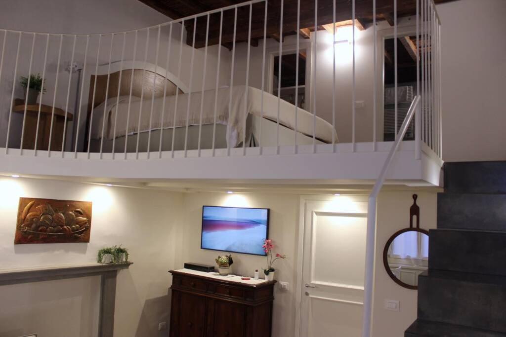 Art Apartment Santa Croce Suite 佛罗伦萨 外观 照片
