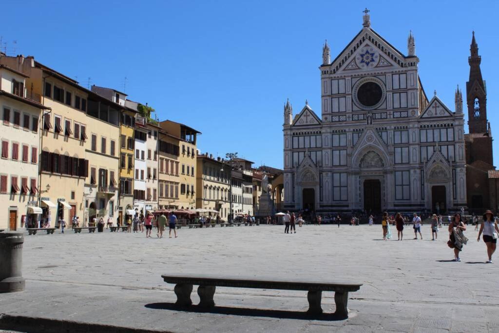 Art Apartment Santa Croce Suite 佛罗伦萨 外观 照片